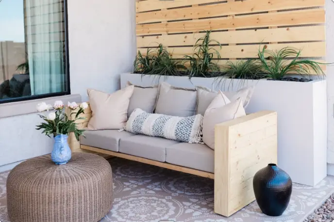 Affordable-Outdoor-Spring-Decor-on-a-Budget - Sweet Motherly